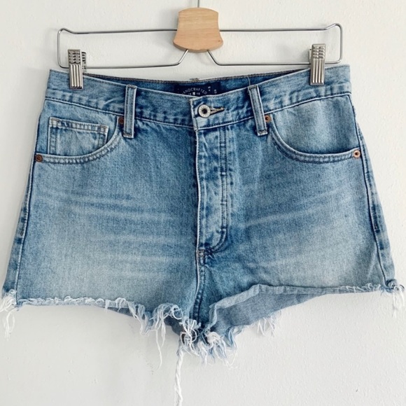 Lucky Brand A Line Vintage Short High Rise Embroidered Cutoff Denim Size 28 - Picture 2 of 11